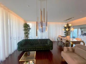 Apartamento T3 para Venda em Funchal (Se)