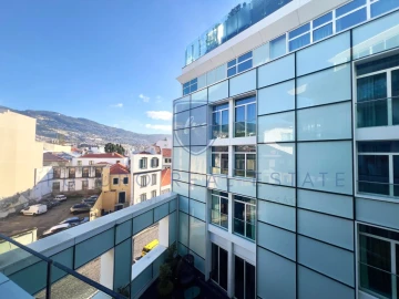 Apartamento T3 para Venda em Funchal (Se)