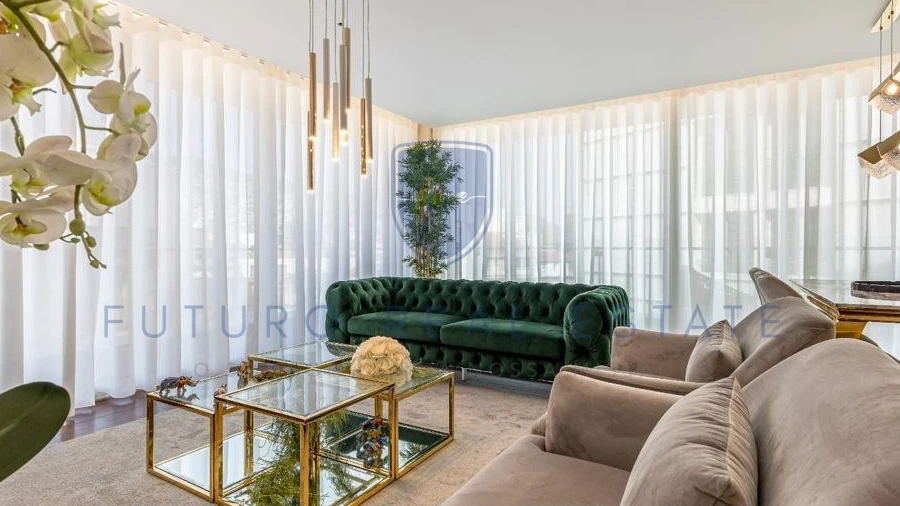 Apartamento T3 para Venda em Funchal (Se)