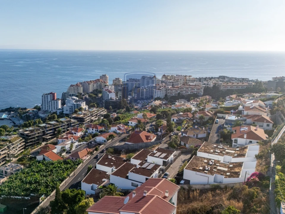 Moradia T3 para Venda em São Martinho Foto 48