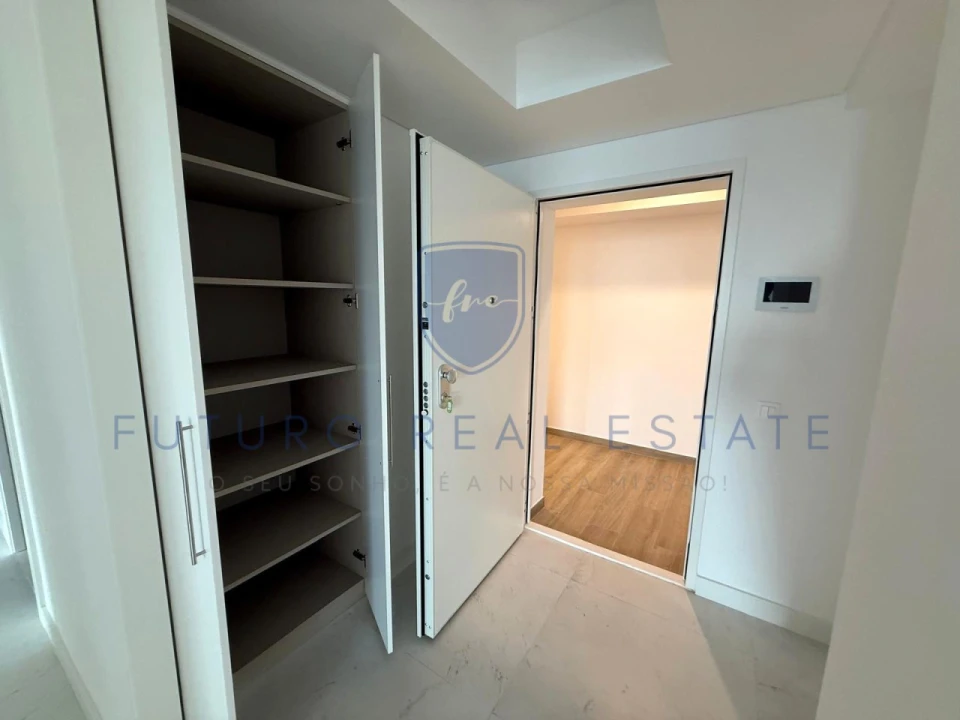 Apartamento T3 para Venda em São Martinho Foto 7