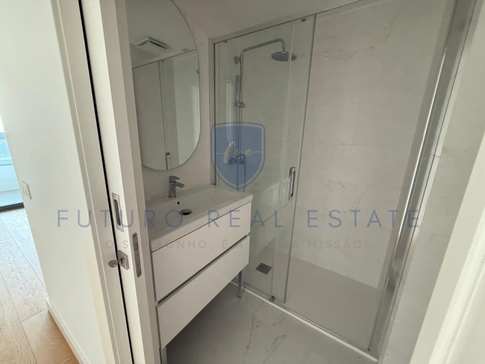Apartamento T3 para Venda em São Martinho Foto 11