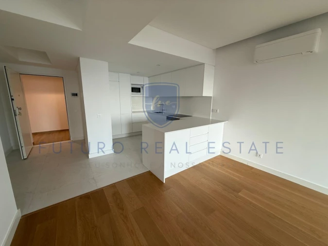 Apartamento T3 para Venda em São Martinho Foto 5
