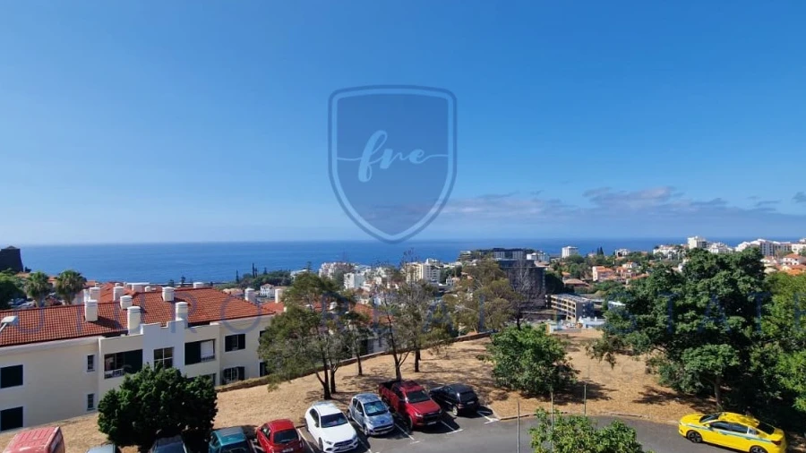 Apartamento T3 para Venda em Funchal (São Pedro)