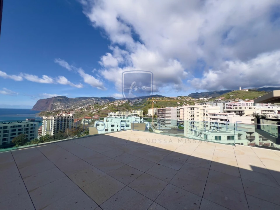 Apartamento T3 para Venda em São Martinho Foto 36