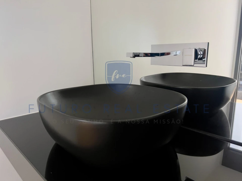 Apartamento T3 para Venda em São Martinho Foto 27