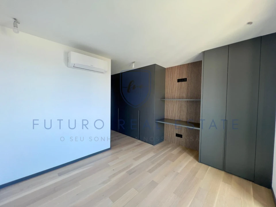 Apartamento T3 para Venda em São Martinho Foto 16