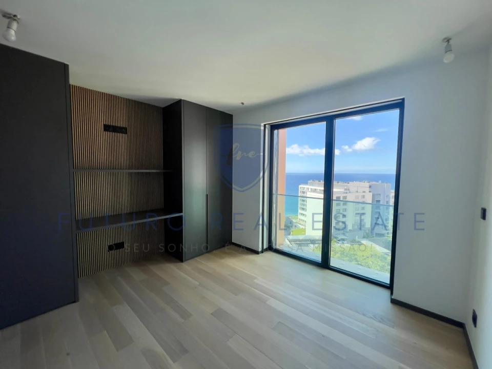 Apartamento T3 para Venda em São Martinho Foto 13