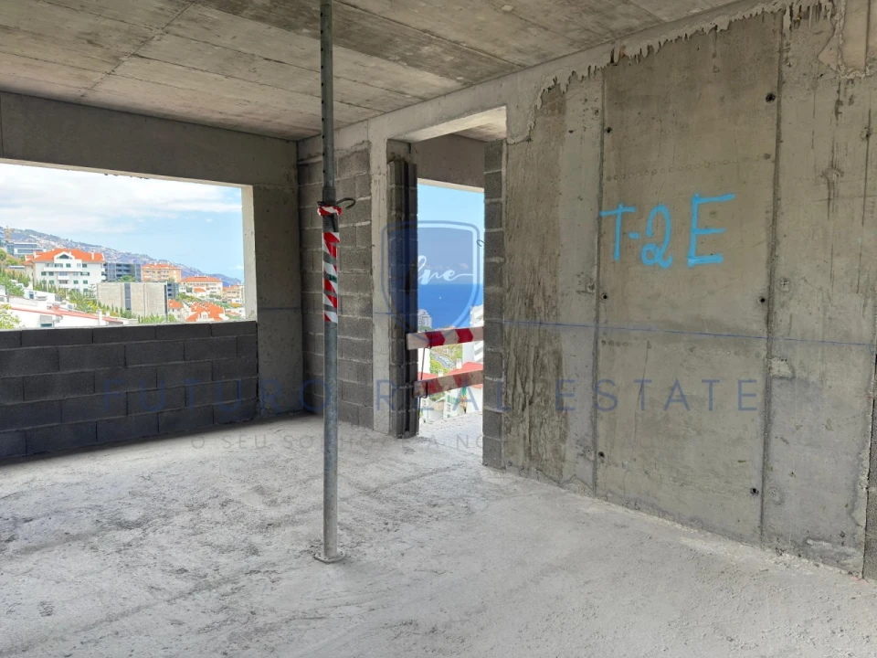 Apartamento T2 para Venda em São Martinho Foto 19