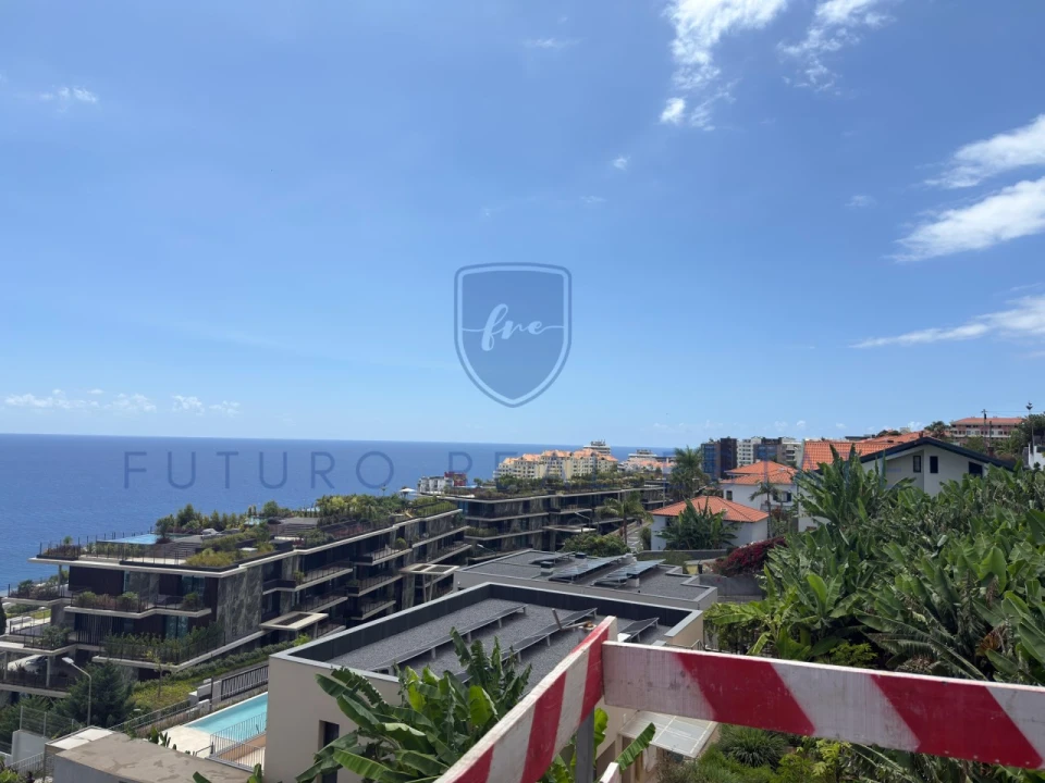 Apartamento T2 para Venda em São Martinho Foto 32