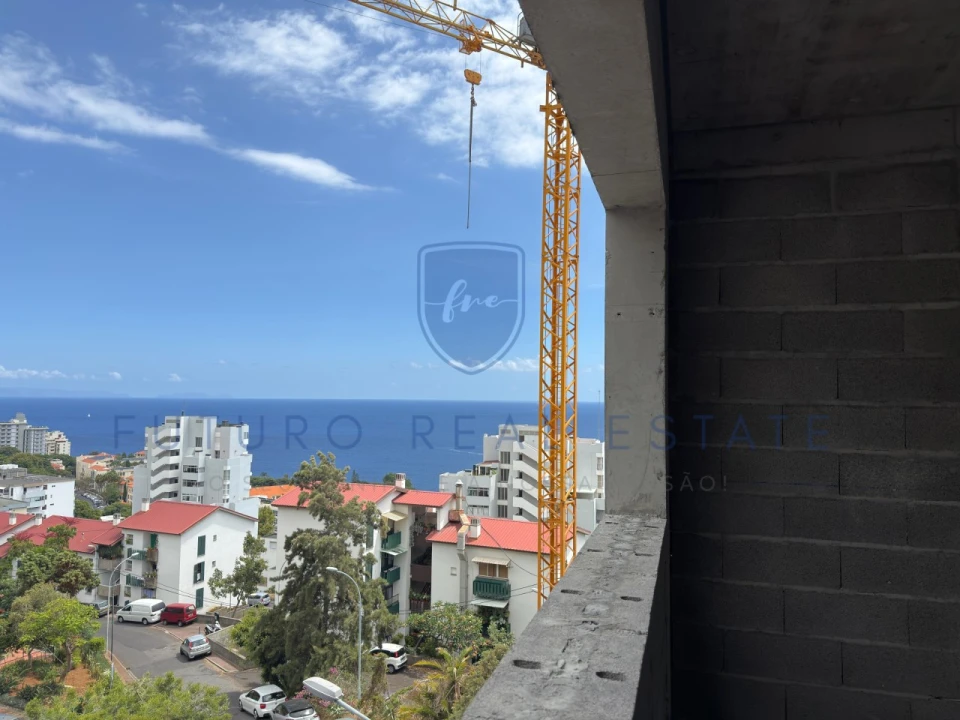 Apartamento T2 para Venda em São Martinho Foto 37