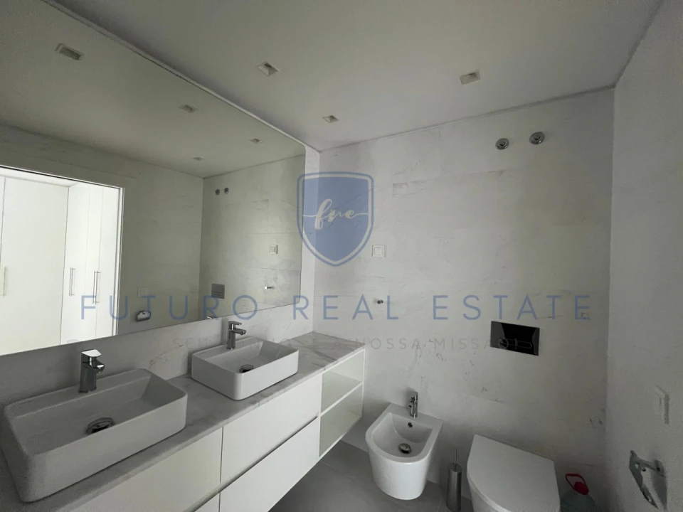 Apartamento T3 para Venda em São Martinho Foto 18