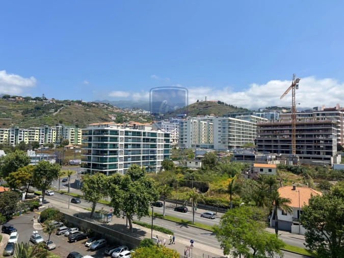 Apartamento T3 para Venda em São Martinho Foto 30