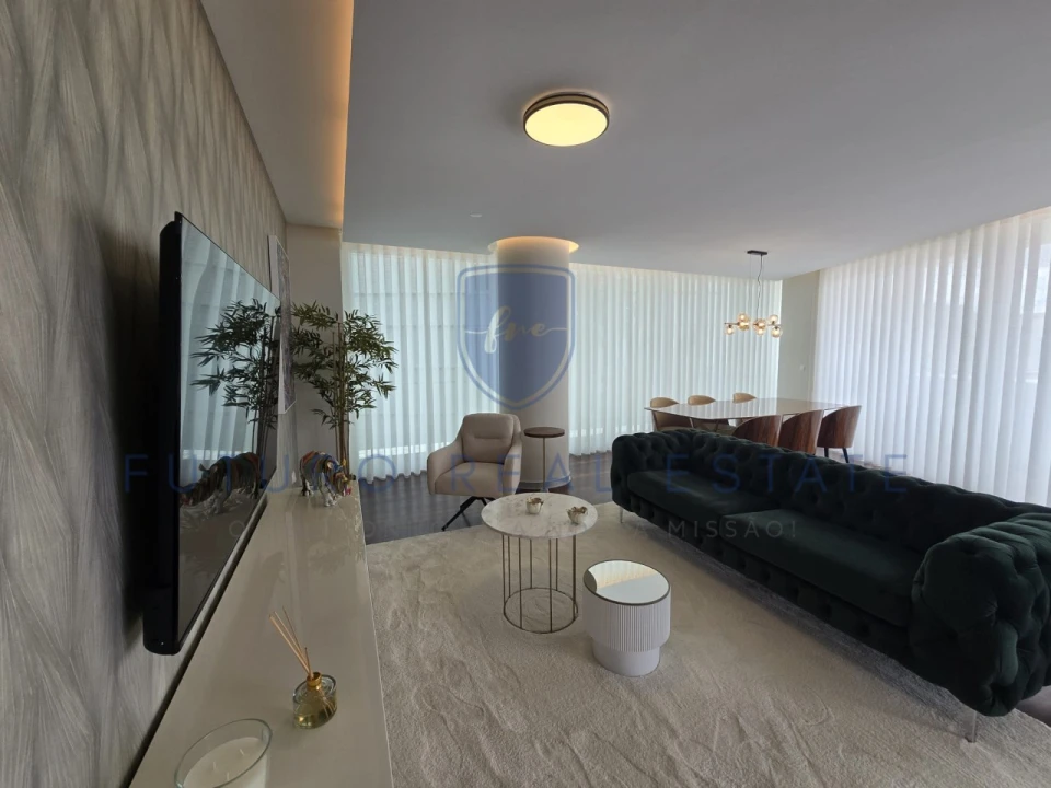 Apartamento T4 para Venda em Funchal (Se) Foto 11