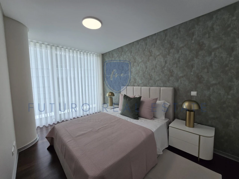Apartamento T4 para Venda em Funchal (Se) Foto 27