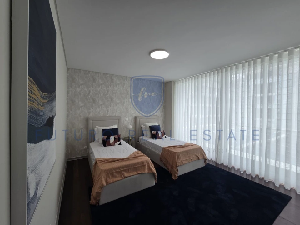 Apartamento T4 para Venda em Funchal (Se) Foto 29