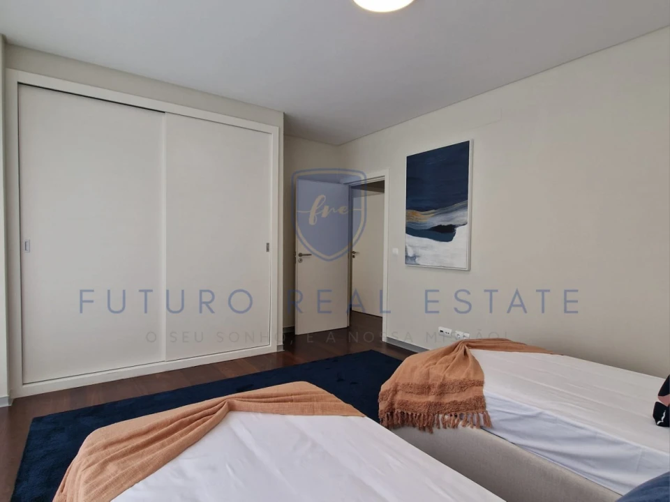 Apartamento T4 para Venda em Funchal (Se) Foto 30