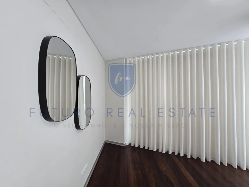 Apartamento T4 para Venda em Funchal (Se) Foto 38