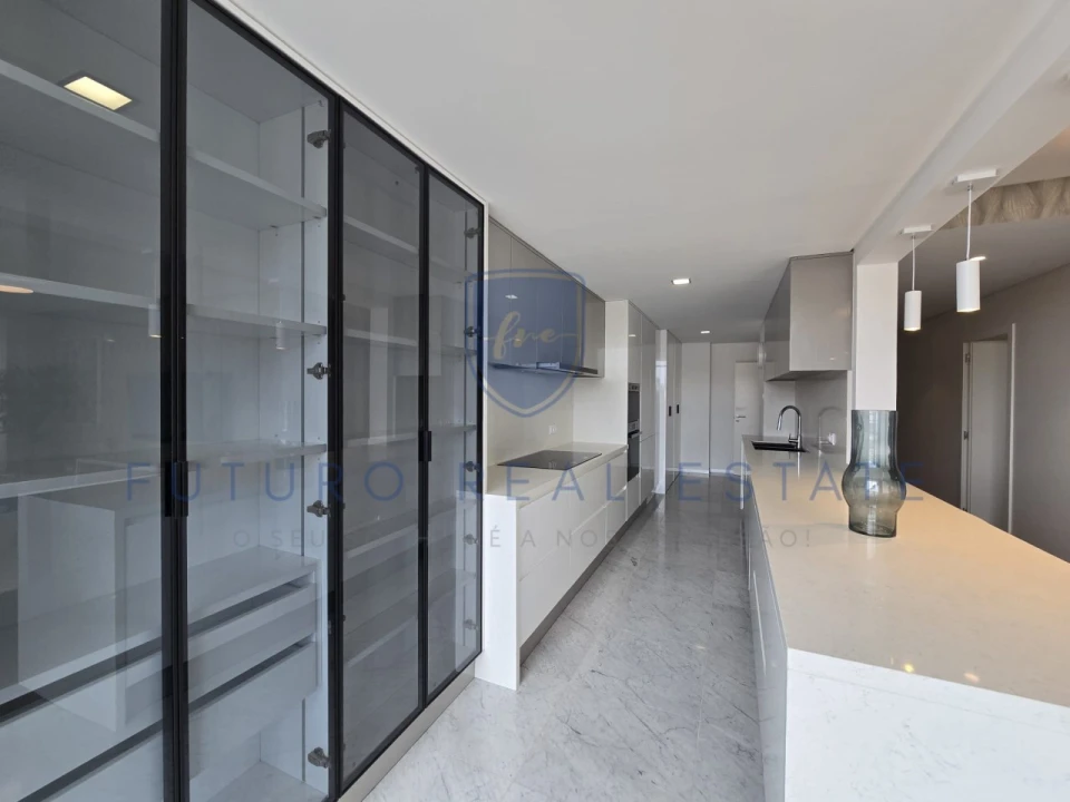 Apartamento T4 para Venda em Funchal (Se) Foto 19