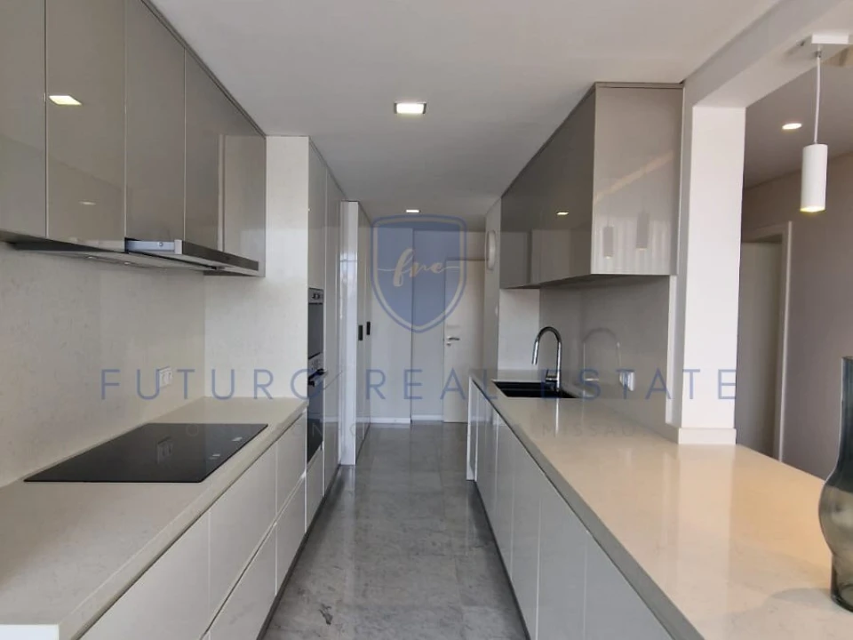 Apartamento T4 para Venda em Funchal (Se) Foto 21