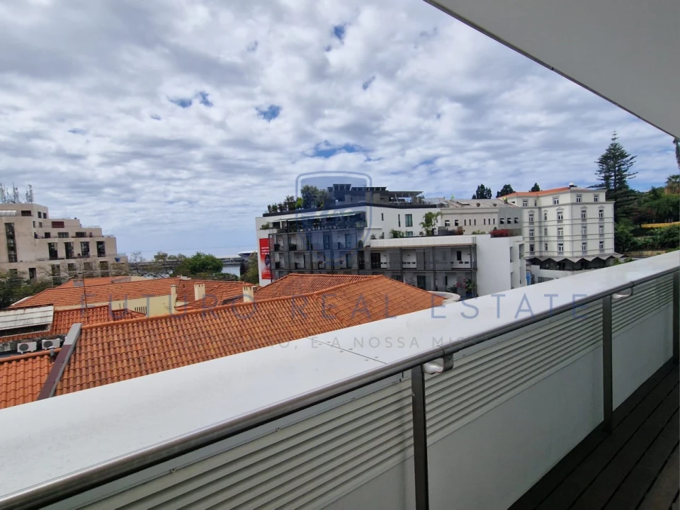 Apartamento T4 para Venda em Funchal (Se) Foto 52