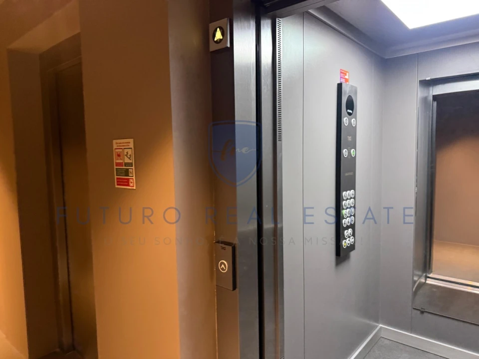 Apartamento T3 para Venda em São Martinho Foto 25