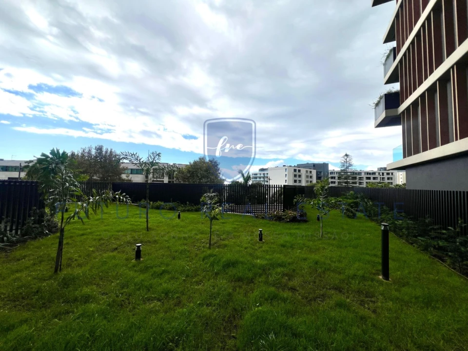 Apartamento T3 para Venda em São Martinho Foto 39