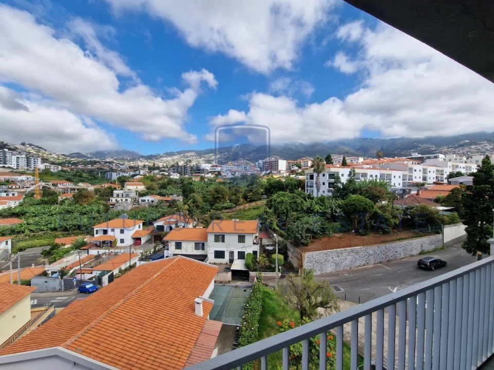 Apartamento T2 para Venda em Funchal (São Pedro) Foto 28