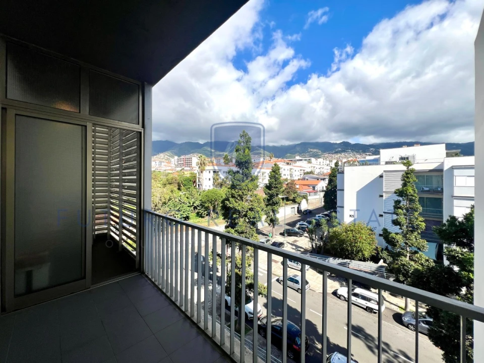 Apartamento T2 para Venda em Funchal (São Pedro) Foto 26