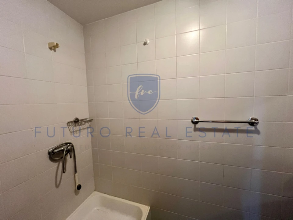 Apartamento T2 para Venda em Funchal (São Pedro) Foto 23