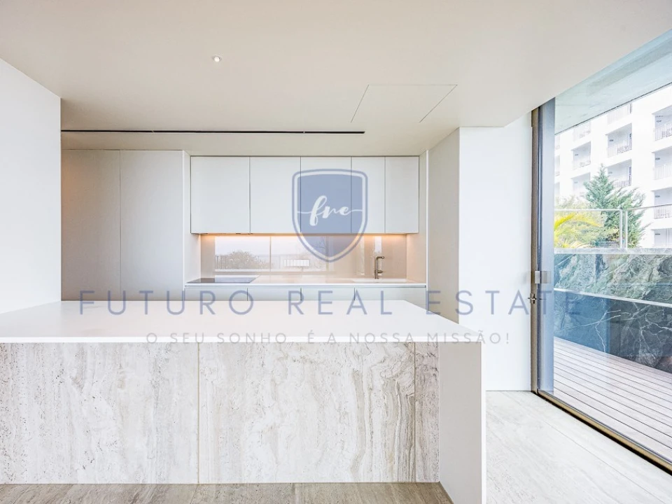 Apartamento T3 para Venda em São Martinho Foto 10