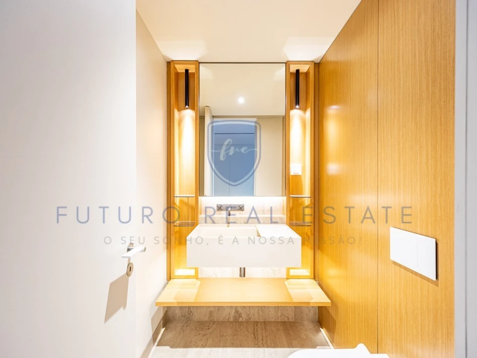 Apartamento T3 para Venda em São Martinho Foto 21