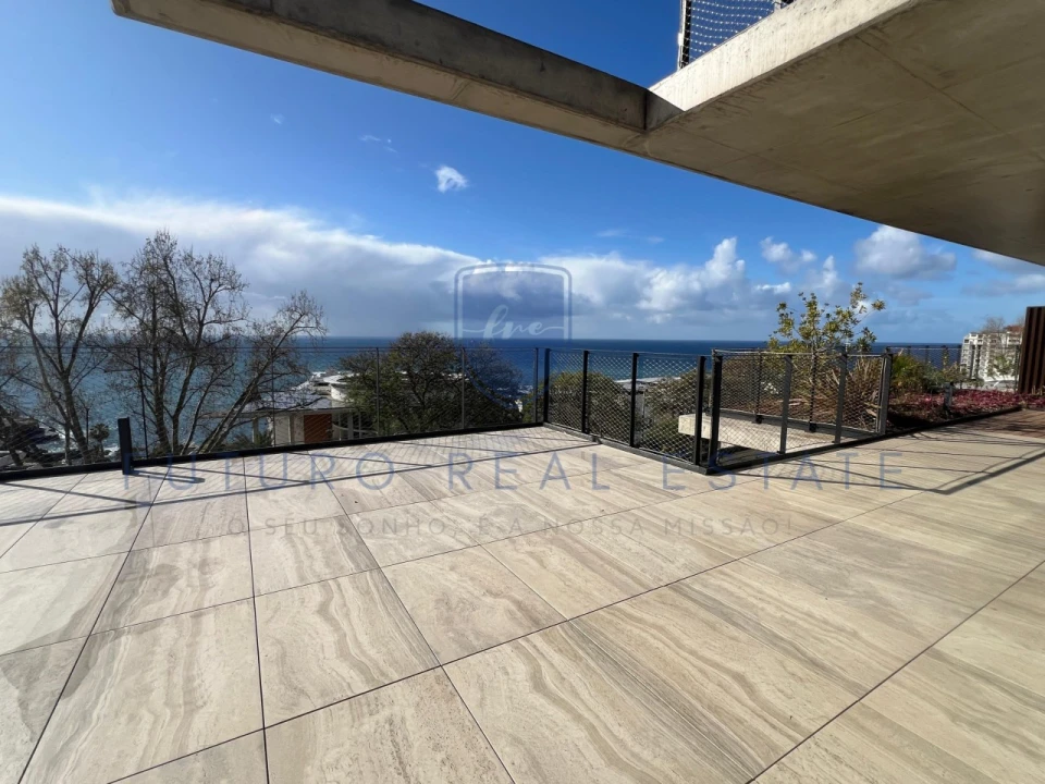 Apartamento T3 para Venda em São Martinho Foto 2