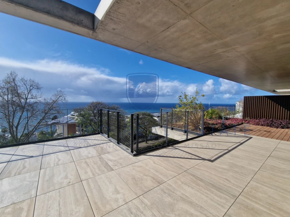 Apartamento T3 para Venda em São Martinho Foto 35