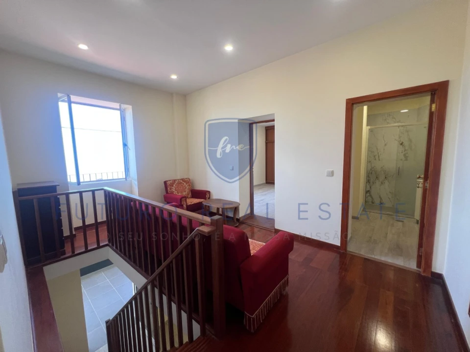 Moradia T3 para Venda em Fajã da Ovelha Foto 16