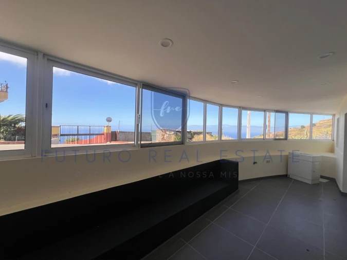 Moradia T3 para Venda em Fajã da Ovelha Foto 6
