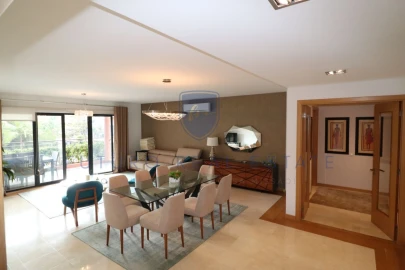 Apartamento T3 para Venda em Funchal (Santa Luzia)