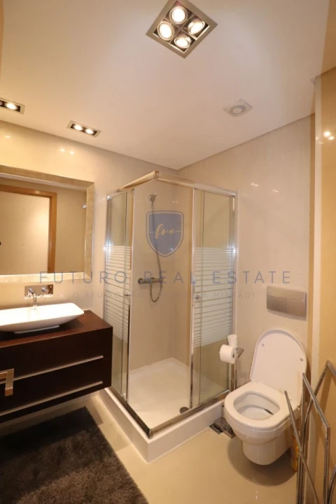 Apartamento T3 para Venda em Funchal (Santa Luzia)