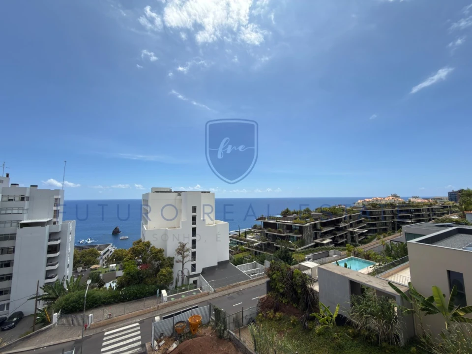 Apartamento T2 para Venda em São Martinho Foto 36