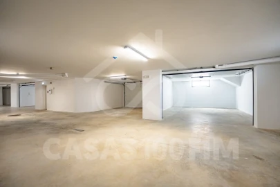 Apartamento T3 para Venda em Parceiros e Azoia