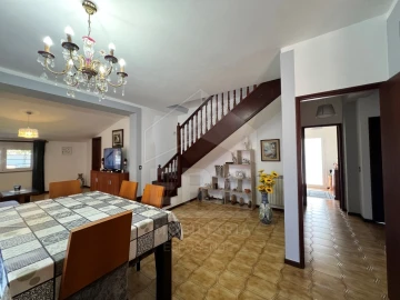 Moradia T3 para Venda em Antas