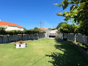 Moradia T3 para Venda em Antas
