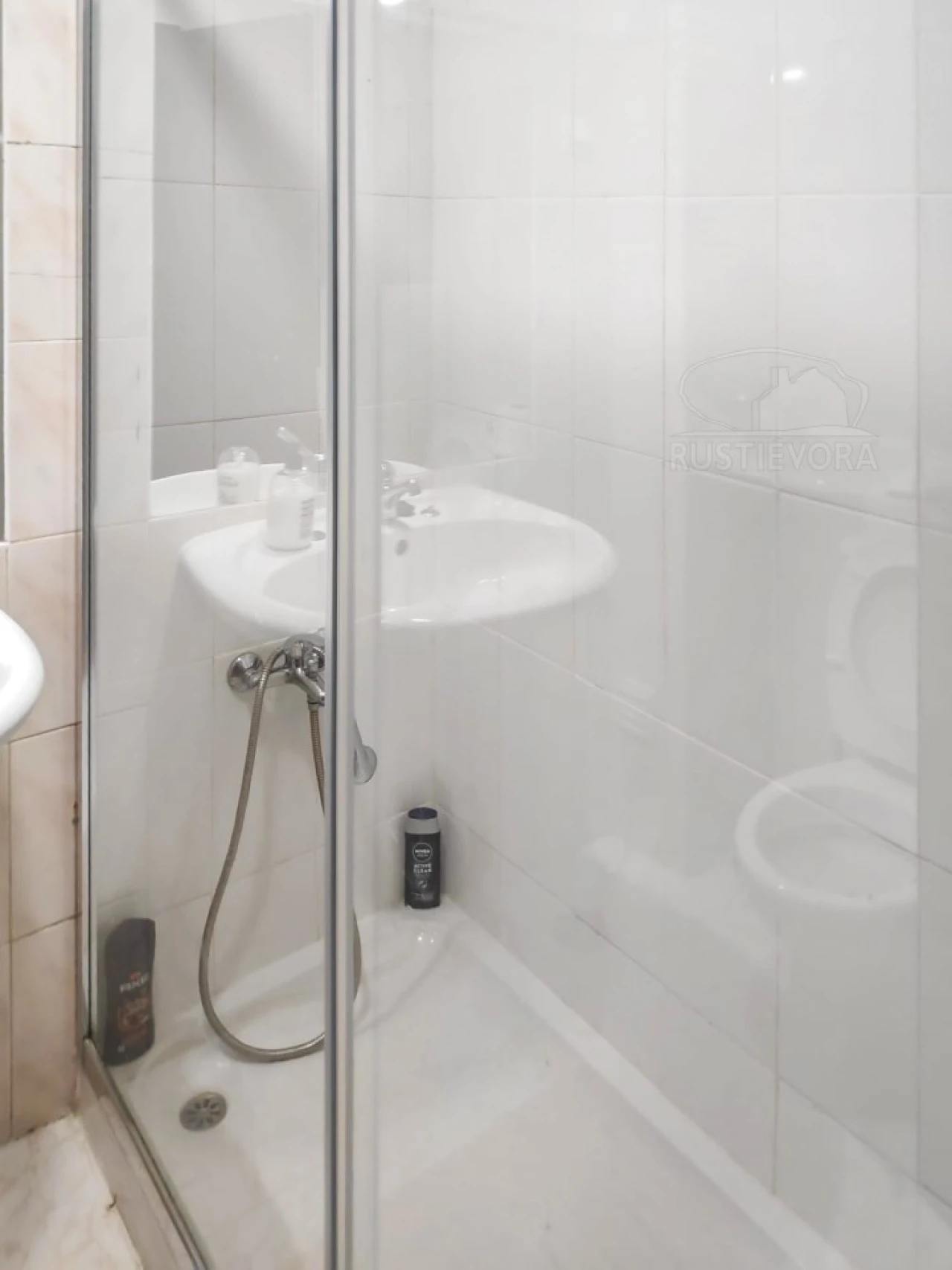 Apartamento T3 para Arrendamento em Bacelo e Senhora da Saúde Foto 11
