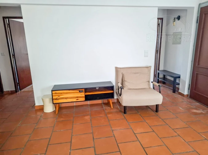 Apartamento T3 para Arrendamento em Bacelo e Senhora da Saúde Foto 7