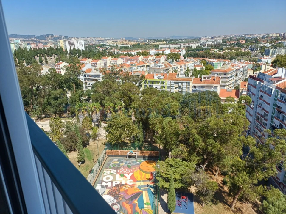 Apartamento T3 para Venda em Benfica Foto 6