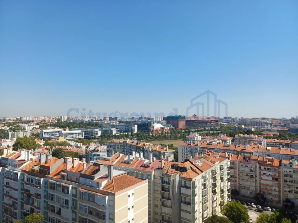 Apartamento T3 para Venda em Benfica Foto 7