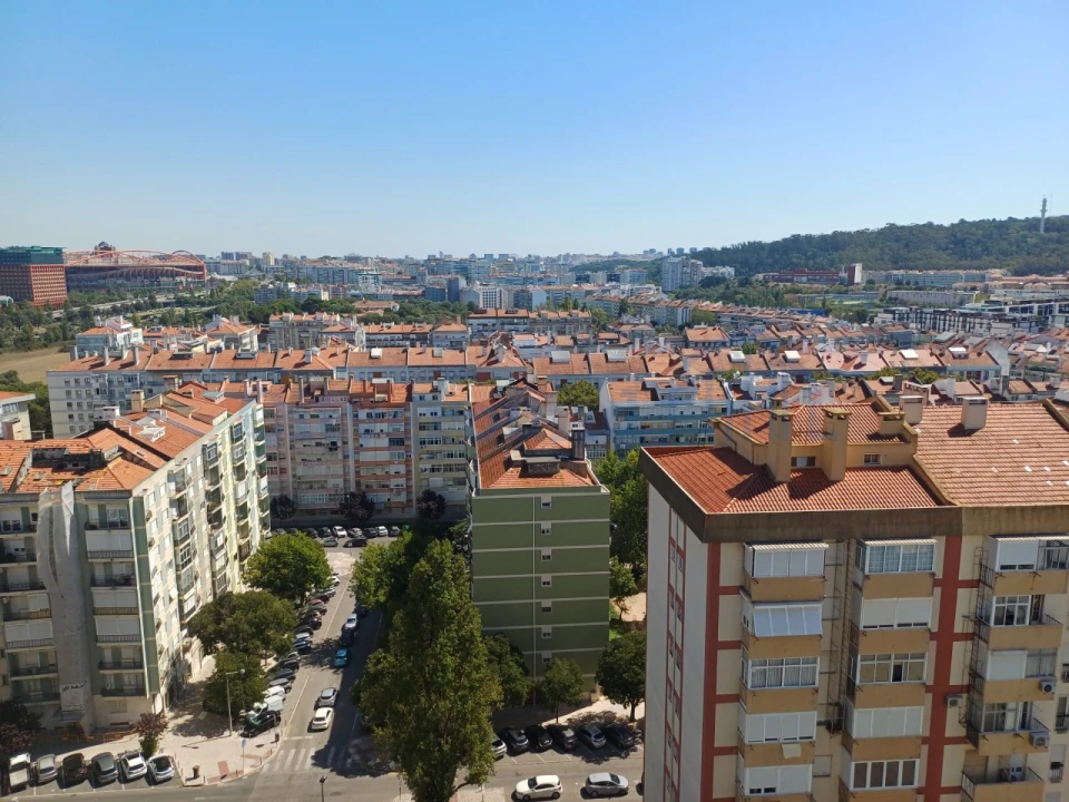 Apartamento T3 para Venda em Benfica Foto 8
