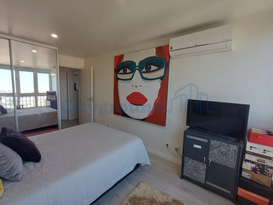 Apartamento T3 para Venda em Benfica Foto 11