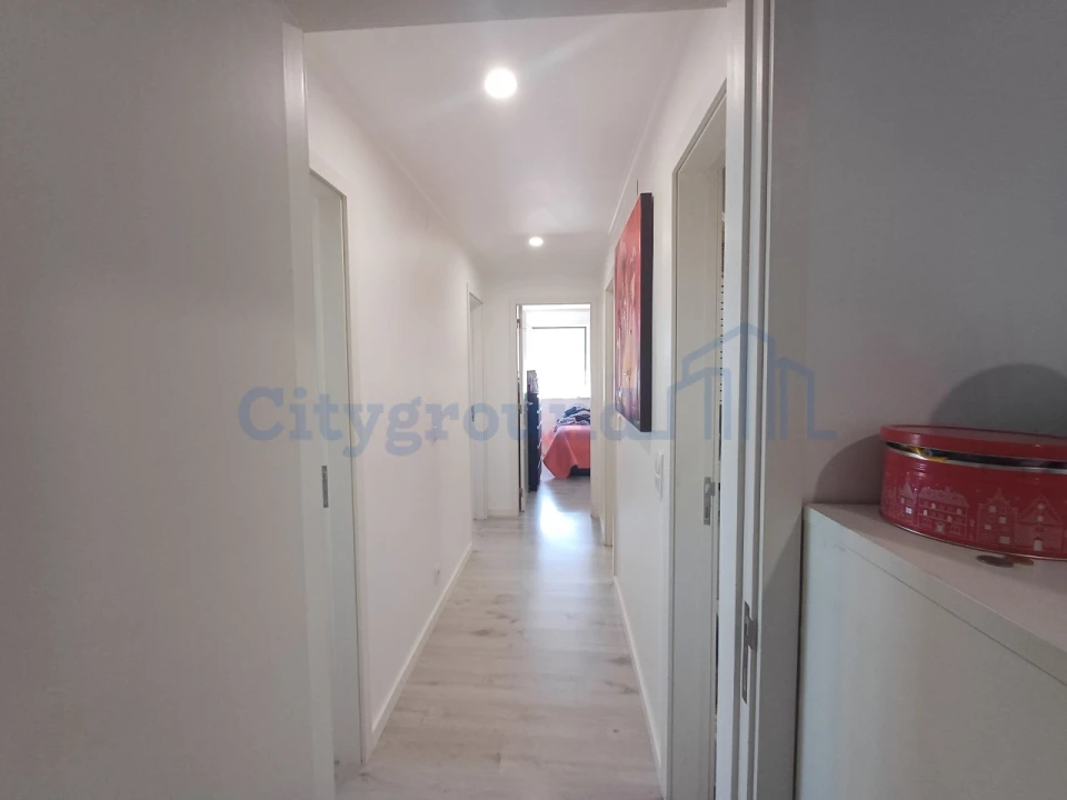 Apartamento T3 para Venda em Benfica Foto 12