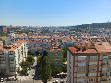 Apartamento T3 para Venda em Benfica
